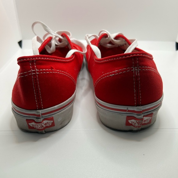 Vans - Picture 4 of 8